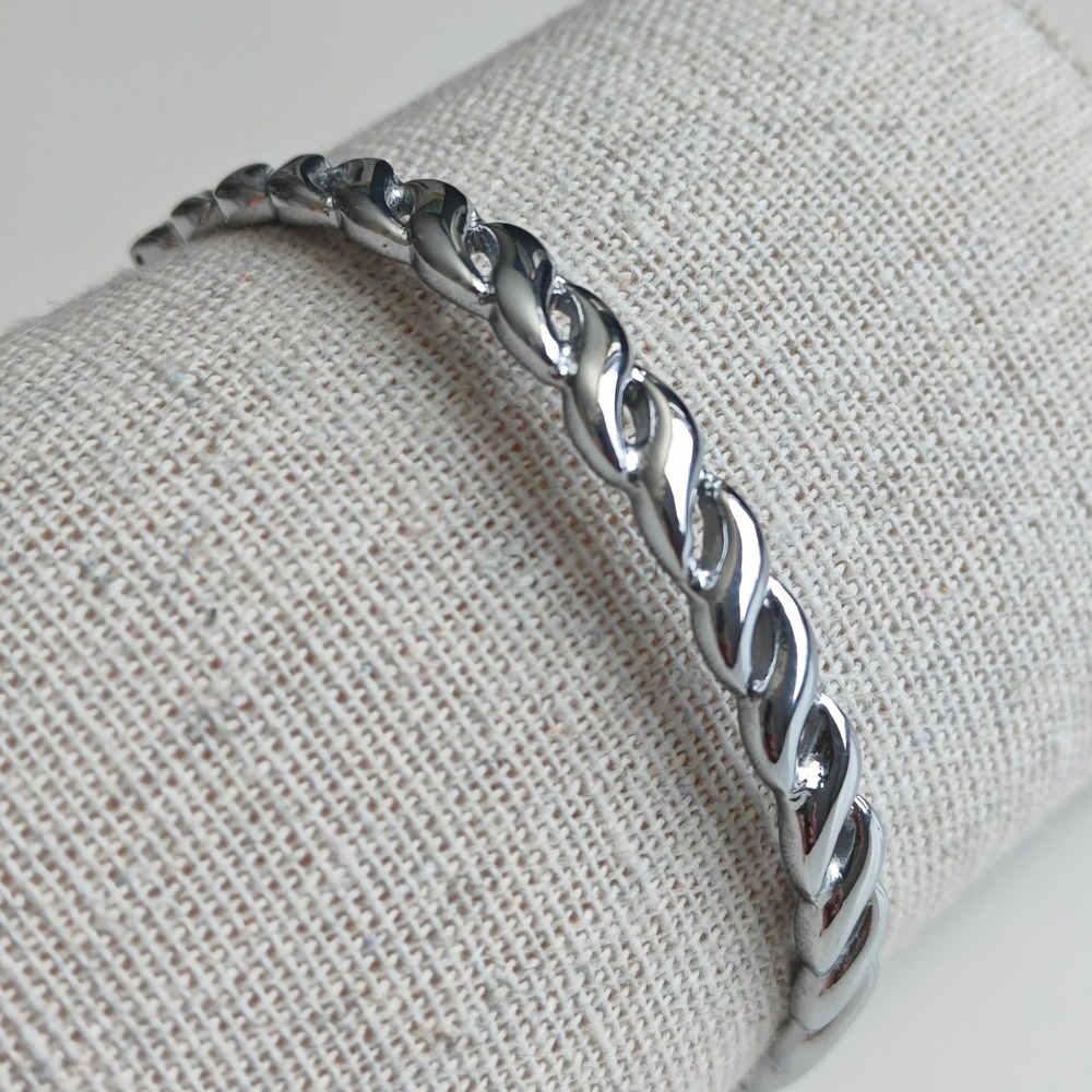 Silver Tone Hybrid Braid Twist Cuff Bracelet Rectangular Link Fold-over Clasp